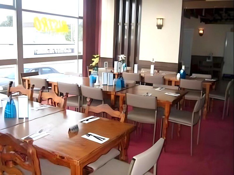 サマーセットホテル (Somerset Hotel)の写真