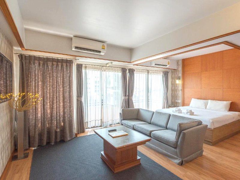 ノンタブリー パレス ホテル (Nonthaburi Palace Hotel)の写真