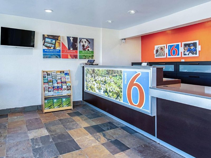 Motel 6 Pendleton, OR - Westの写真