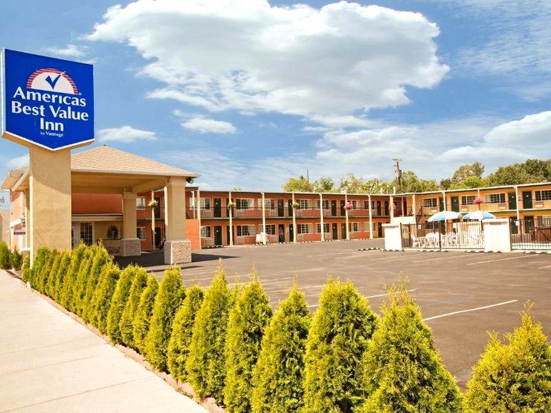 アメリカズ ベスト バリュー イン ペンデルトン (Americas Best Value Inn Pendleton)の写真