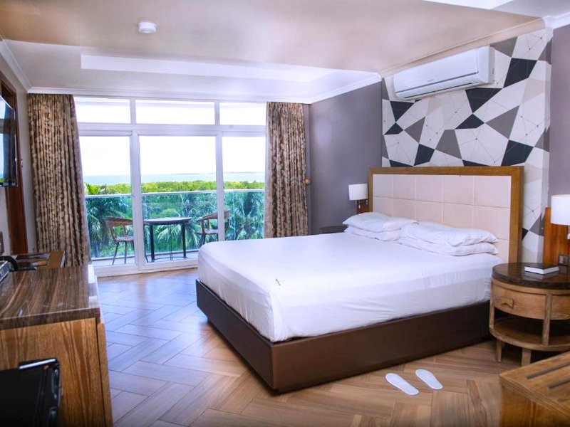 Tanga Beach Resort の写真