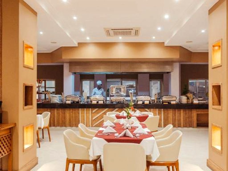 Tanga Beach Resort の写真