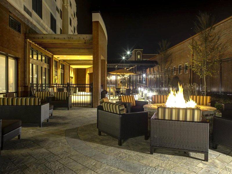 コートヤード キャロルトン (Courtyard Carrollton)の写真