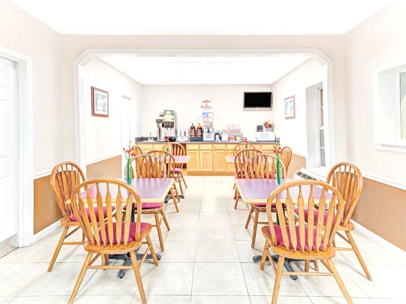 Super Inn & Suites Carrollton,West Georgiaの写真