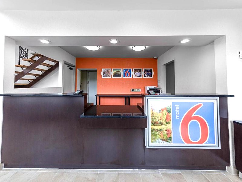 Motel 6 Warminster, PAの写真