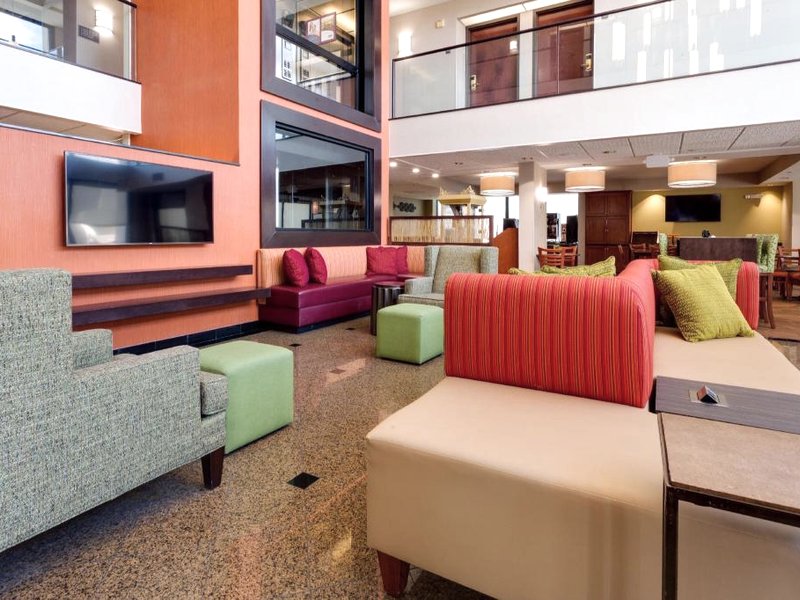 Drury Inn & Suites Denver Tech Centerの写真