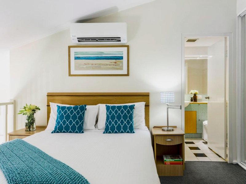 オークス ザ エントランス ウォーターフロント スイーツ (Oaks The Entrance Waterfront Suites)の写真