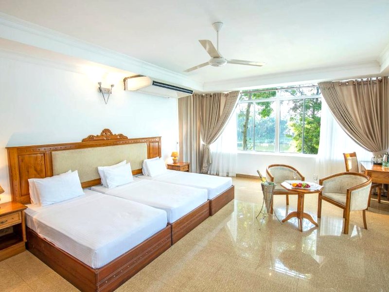 ホテル スドゥ アラリヤ (Hotel Sudu Araliya)の写真