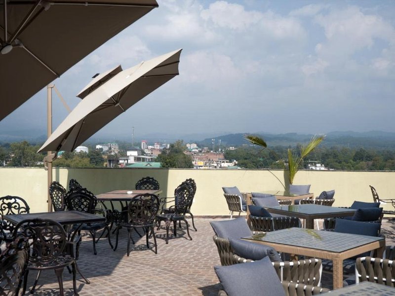 ホテル クラークス イン スイーツ カングラ (Hotel Clarks Inn Suites Kangra)の写真