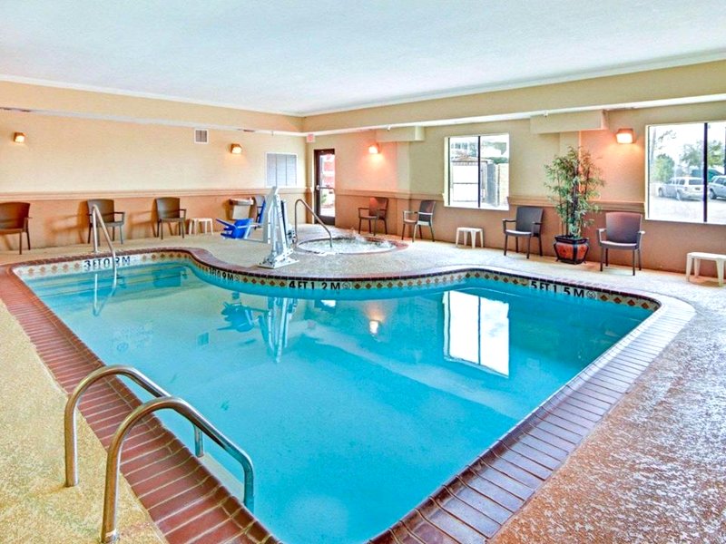コンフォート イン ニア UNT (Comfort Inn Near UNT)の写真