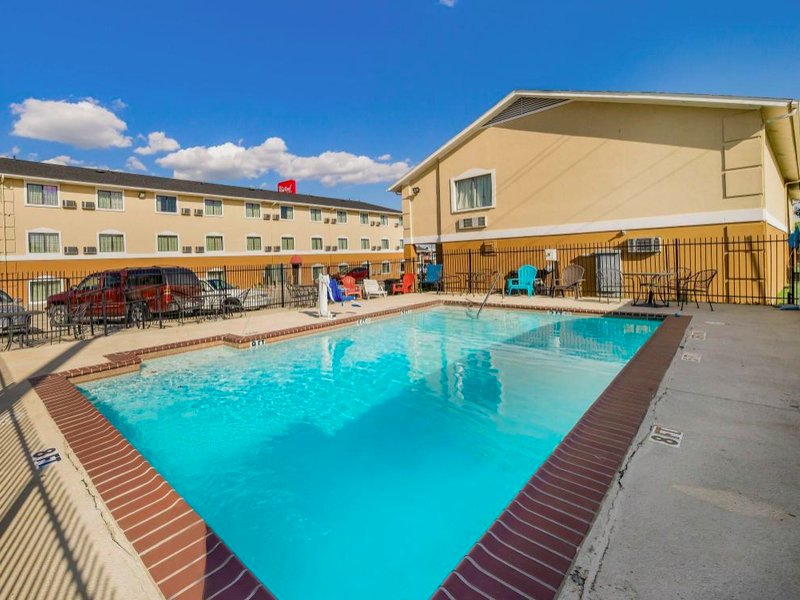 レッド ルーフ イン&スイーツ デントン (Red Roof Inn & Suites Denton)の写真