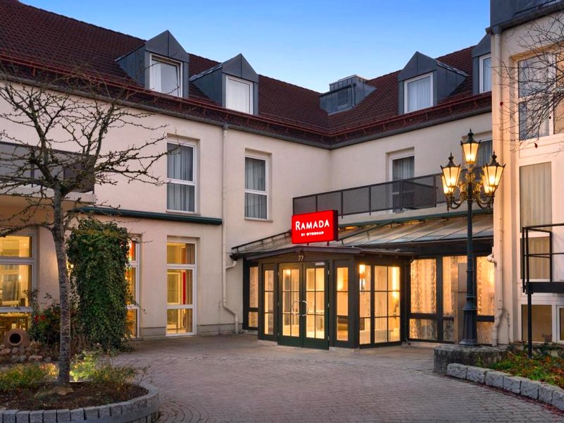 ラマダ バイ ウィンダム ミュンヘン エアポート (Ramada by Wyndham Muenchen Airport)の写真