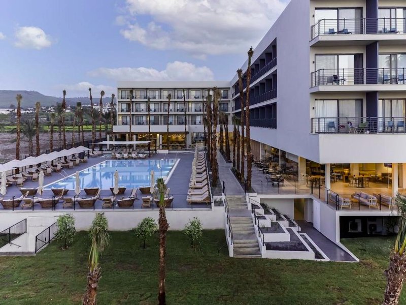 ザ シー オブ ガリラヤ ホテル (The Sea of Galilee Hotel)の写真