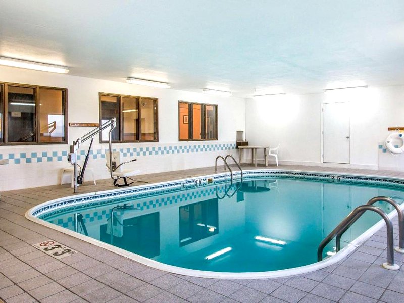 Econo Lodge & Suitesの写真