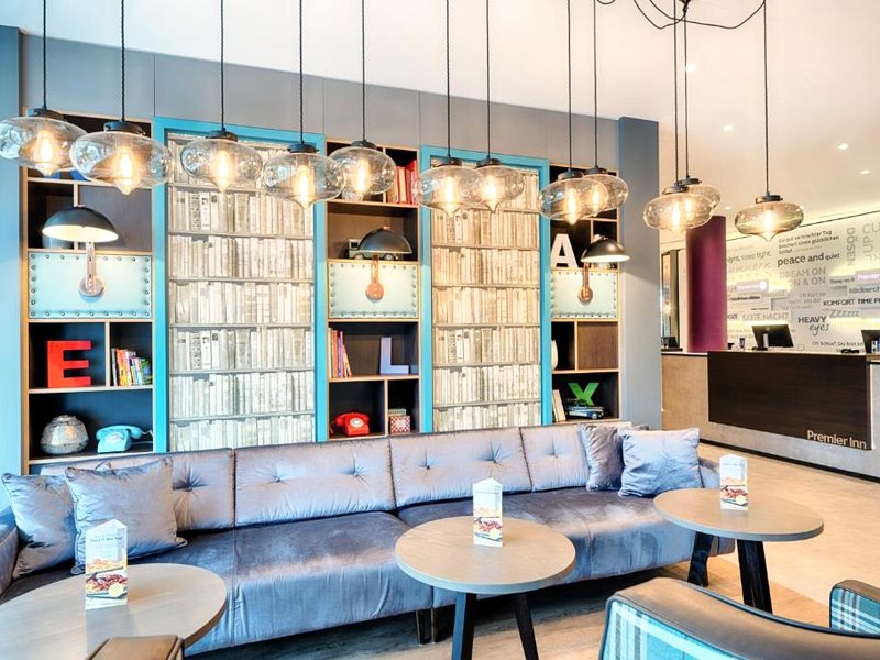 Premier Inn Stuttgart Bad Cannstattの写真