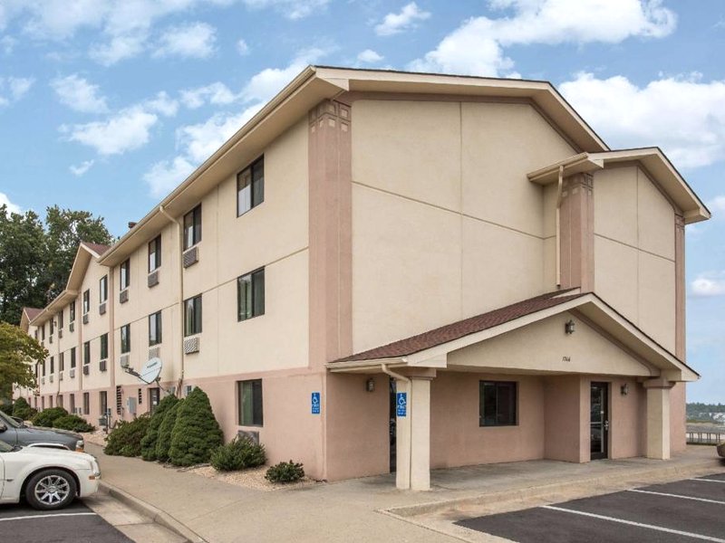 スーパー 8 バイ ウインダム ダムフリース クアンティコ (Super 8 By Wyndham Dumfries/Quantico)の写真