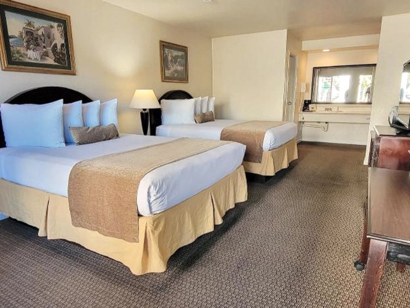 クイーンズ イン アナハイム (Queens Inn Anaheim)の写真