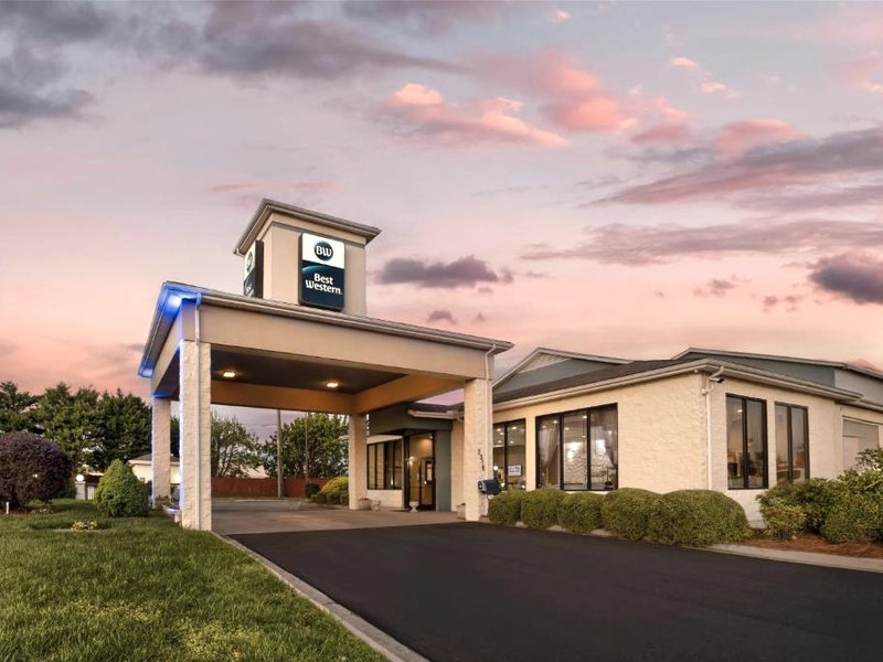 ベストウェスタン イン アンド スイーツ モンロー (Best Western Inn and Suites Monroe)の写真