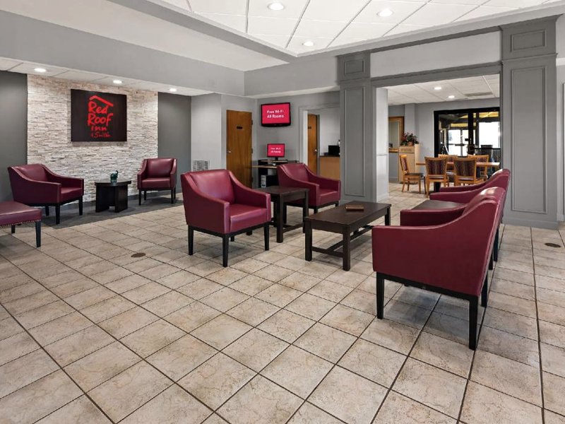 Red Roof Inn & Suites Monroe, NCの写真