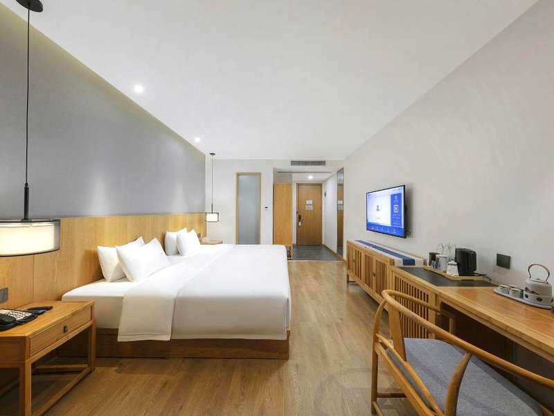 Qianna Hotel (Hebi High Speed Railway Station, Qi River View)の写真