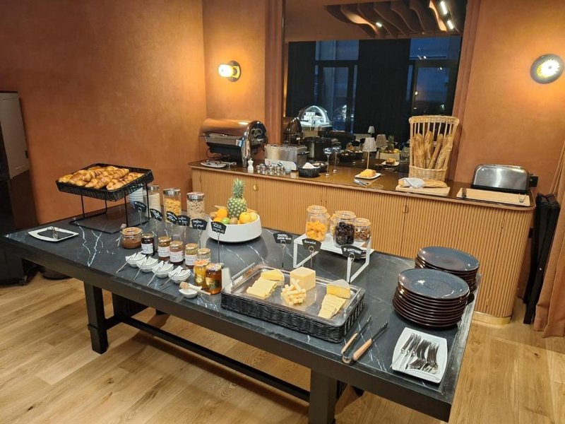 Hôtel et Restaurant Le Regina (Hotel et Restaurant Le Regina)の写真