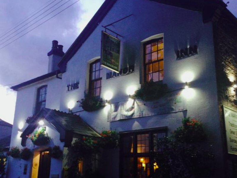 Manor Inn Galmptonの写真
