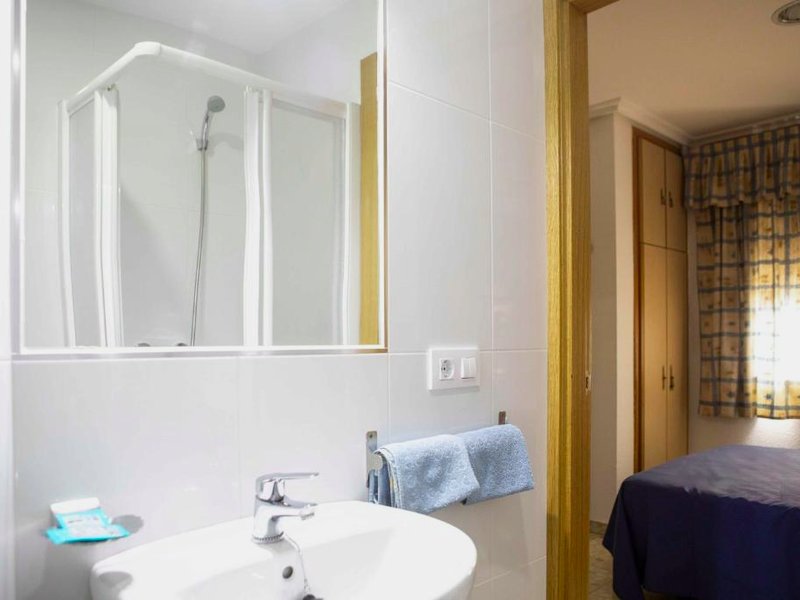 Pensión Hostal DOS HERMANAS (Pension Hostal DOS HERMANAS)の写真