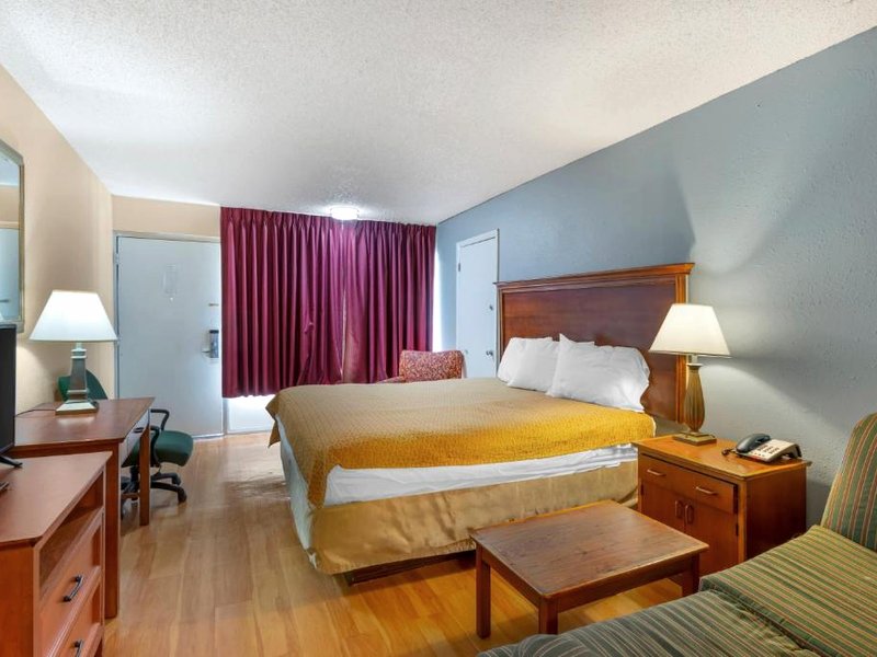 Rodeway Inn Colonial Heights I-95の写真