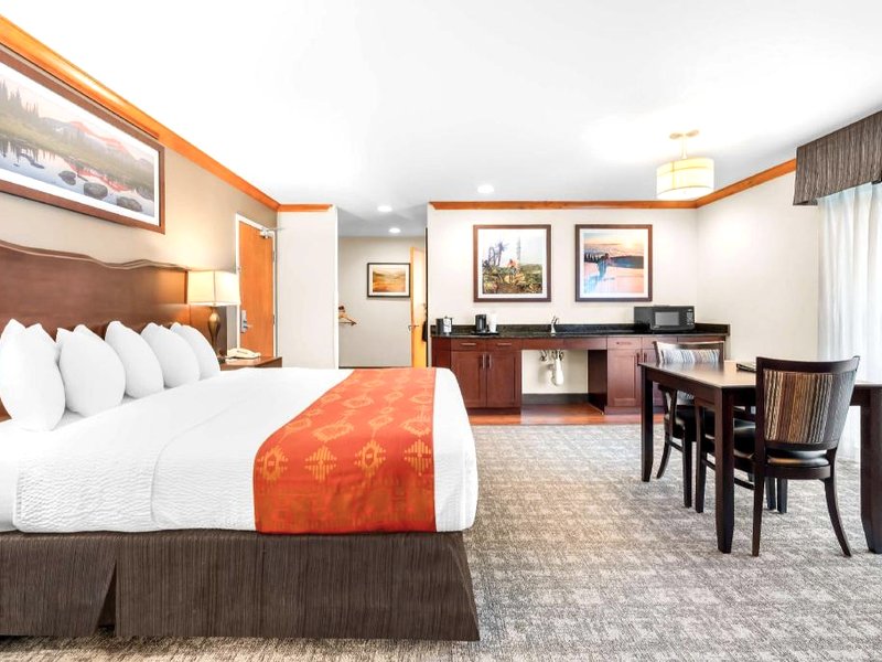 Best Western Rocky Mountain Lodgeの写真