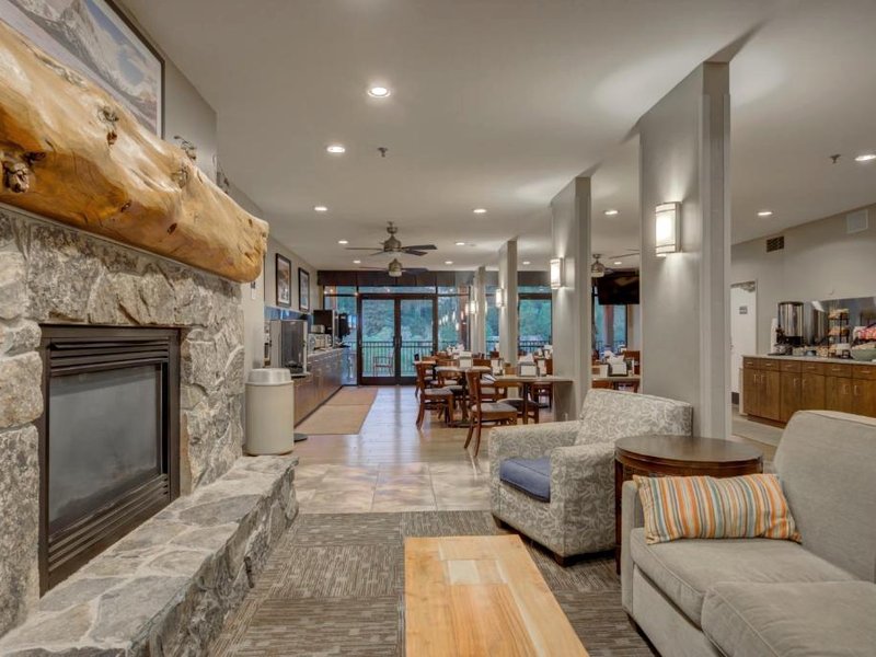 Whitefish Riverfront Hotelの写真