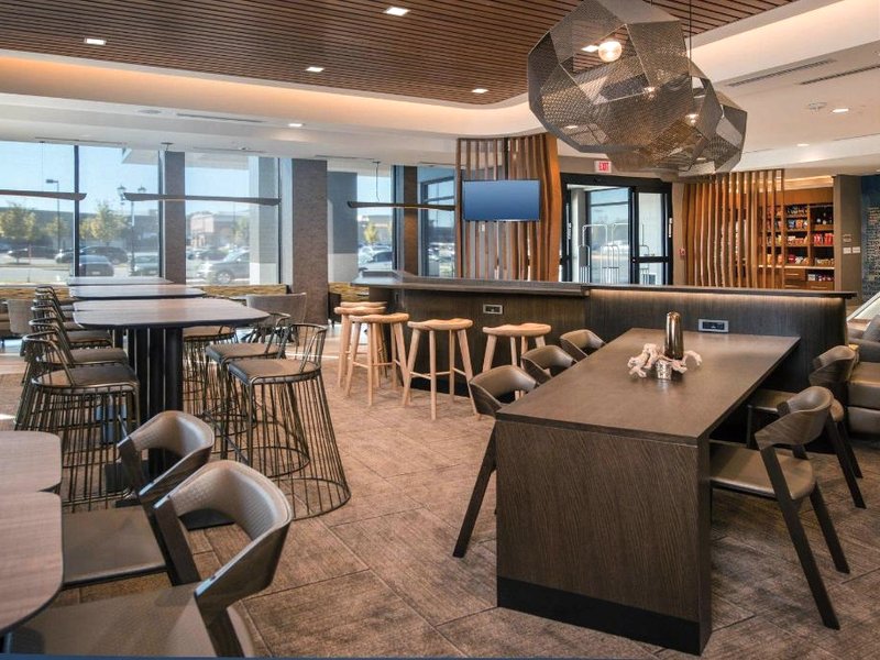 スプリングヒル スイーツ ゲインズビル ヘイマーケット (SpringHill Suites Gainesville Haymarket)の写真
