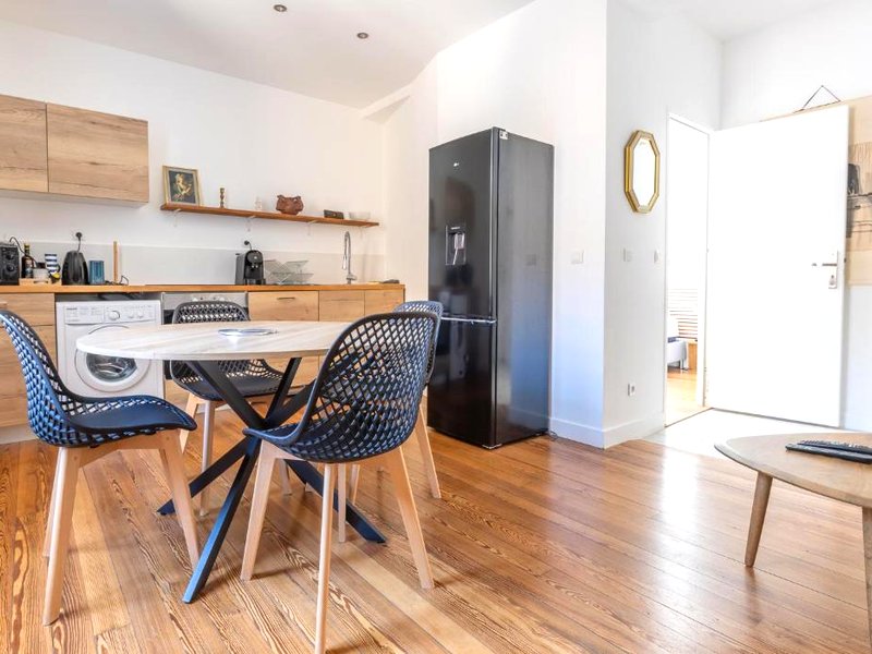 Appartement moderne , trevoux centre historiqueの写真