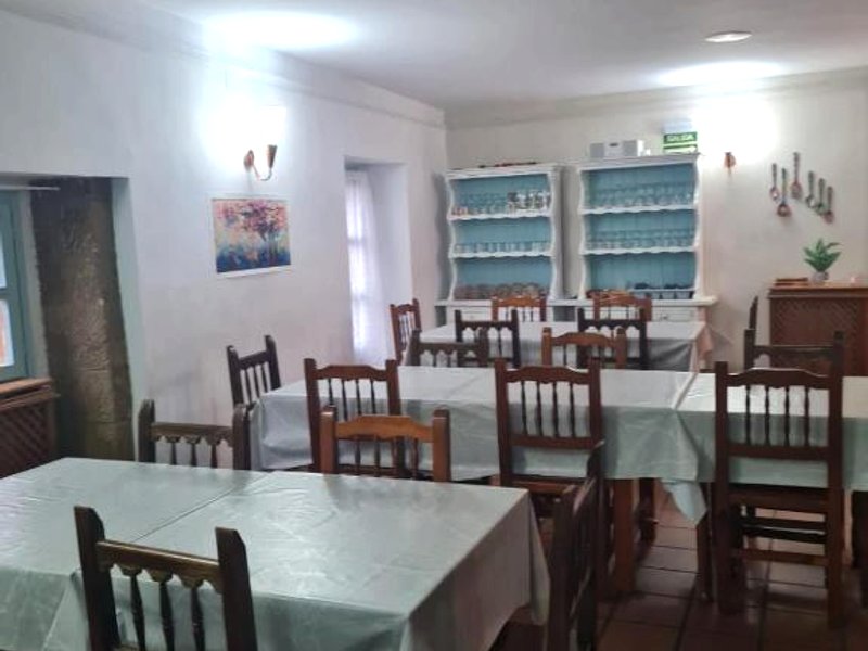 Bar Restaurante Albergue de Uncastilloの写真