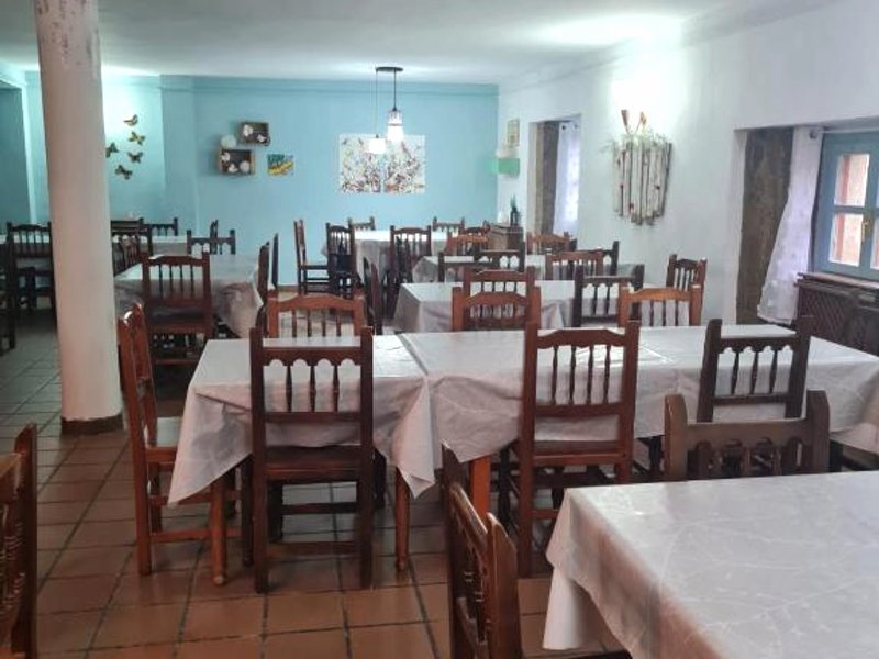 Bar Restaurante Albergue de Uncastilloの写真