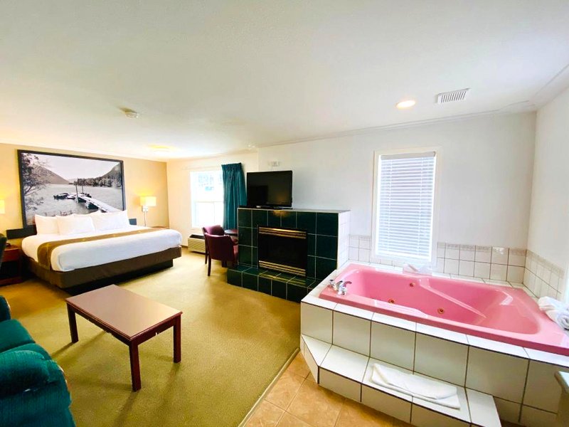 スーパー 8 バイ ウィンダム 100 マイル ハウス (Super 8 By Wyndham 100 Mile House)の写真