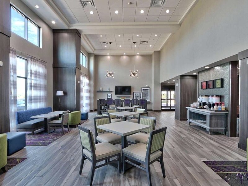 Hampton Inn & Suites Guthrieの写真