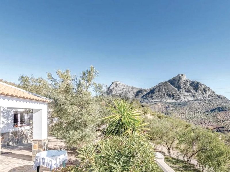 Welcoming chalet with lake and mountain view - El Gastorの写真