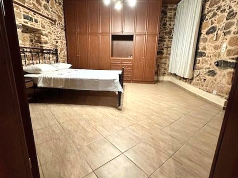 Παραδοσιακή πέτρινη οικία (Παραδοσιακη πετρινη οικια)の写真