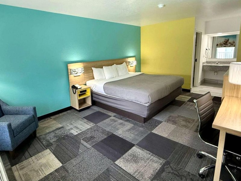 Days Inn by Wyndham Eglin AFBの写真