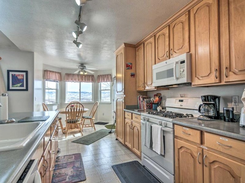Outdoorsy Utah Paradise with Mountain Views!の写真