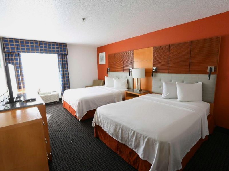デイズ イン バイ ウィンダム カルメット パーク (Days Inn by Wyndham Calumet Park)の写真
