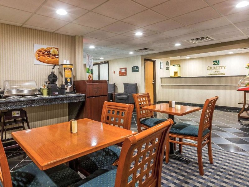 クオリティ イン ハイド パーク - ポキプシー ノース (Quality Inn Hyde Park - Poughkeepsie North)の写真