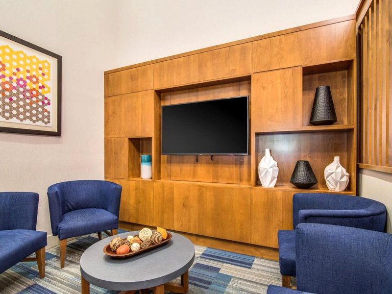 Holiday Inn Express Hotel & Suites Custer By IHGの写真