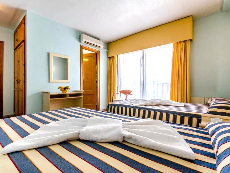 Hotel Mediterraneoの写真