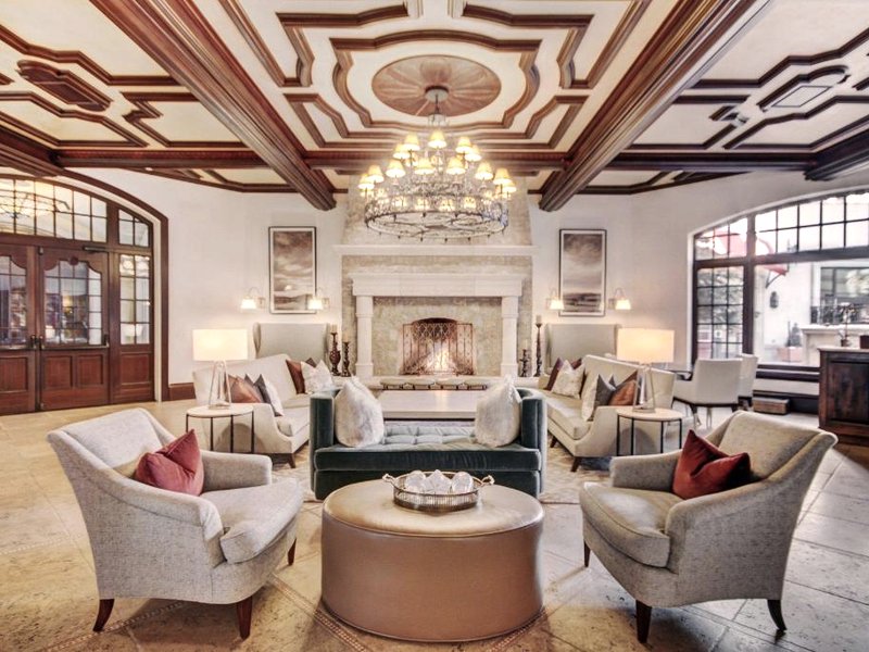 ザ アラベル アット ベイル スクエア ア ロックリゾート (The Arrabelle at Vail Square, a RockResort)の写真