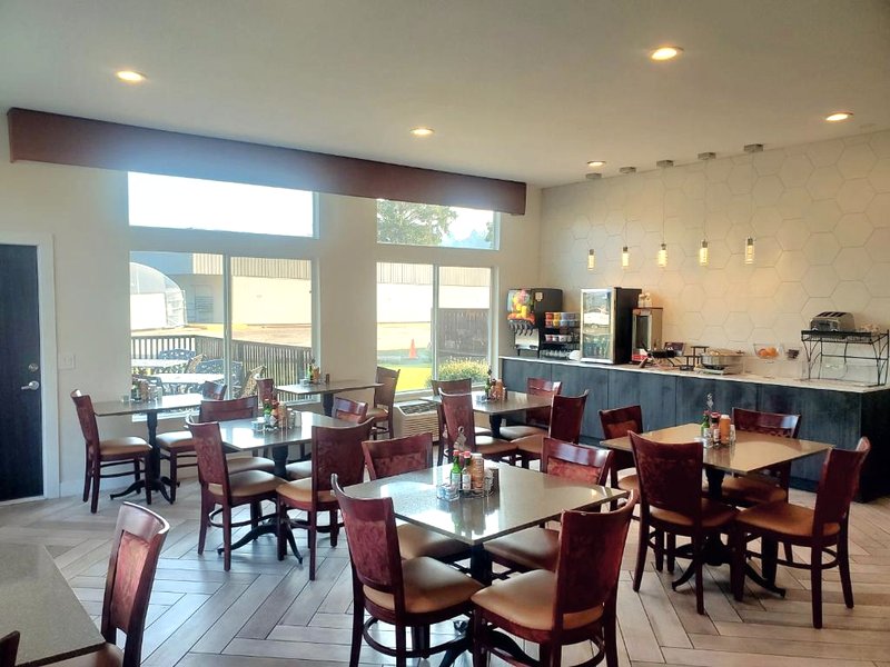 ベストウェスタン サルバスジョン イン&スイーツ オブ リーズポート (Best Western Salbasgeon Inn & Suites Of Reedsport)の写真
