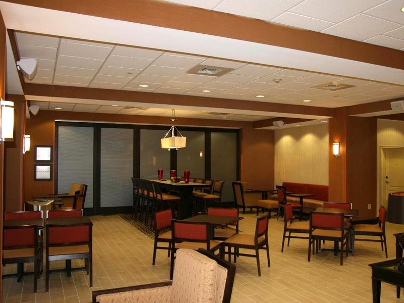 ハンプトン イン ターナーズビル（フィラデルフィア エリア） (Hampton Inn Turnersville (Philadelphia Area))の写真