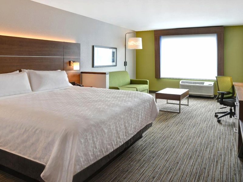 Holiday Inn Express & Suites Ottawa By IHGの写真