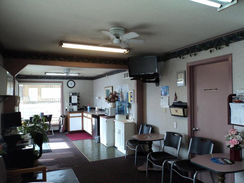 ナイツ イン オタワ KS (Knights Inn - Ottawa, KS)の写真
