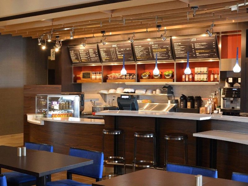 コートヤード ヤングスタウン キャンフィールド (Courtyard Youngstown Canfield)の写真